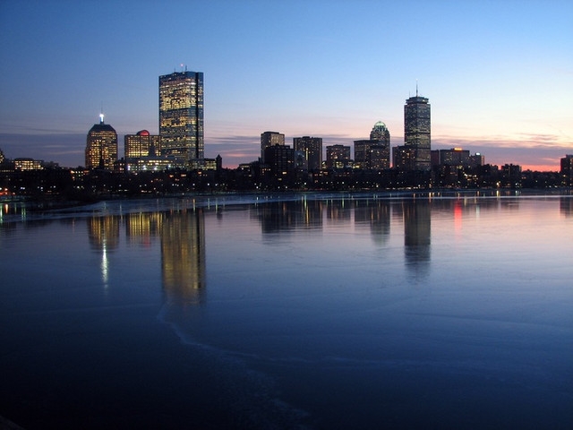 http://www.smoothsailingcharters.com/assets/images/Boston_Sunset_2.JPG